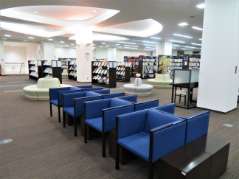 プラザ図書館